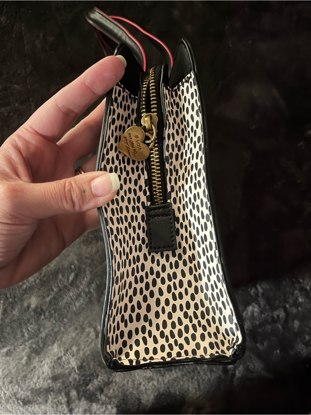 Betsey Johnson Black Frenchie Purse with Red Heart Charm and Gold Accents - Picture 4 of 9